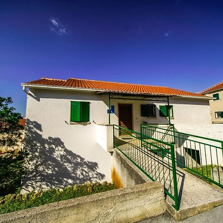 Apartments With A Parking Space Postira, Brac - 18472 Exterior foto